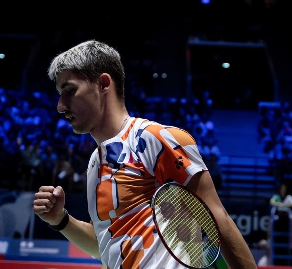 德国队绝杀中国队,石宇奇扛起全队 德国队绝杀中国队,石宇奇扛起全队