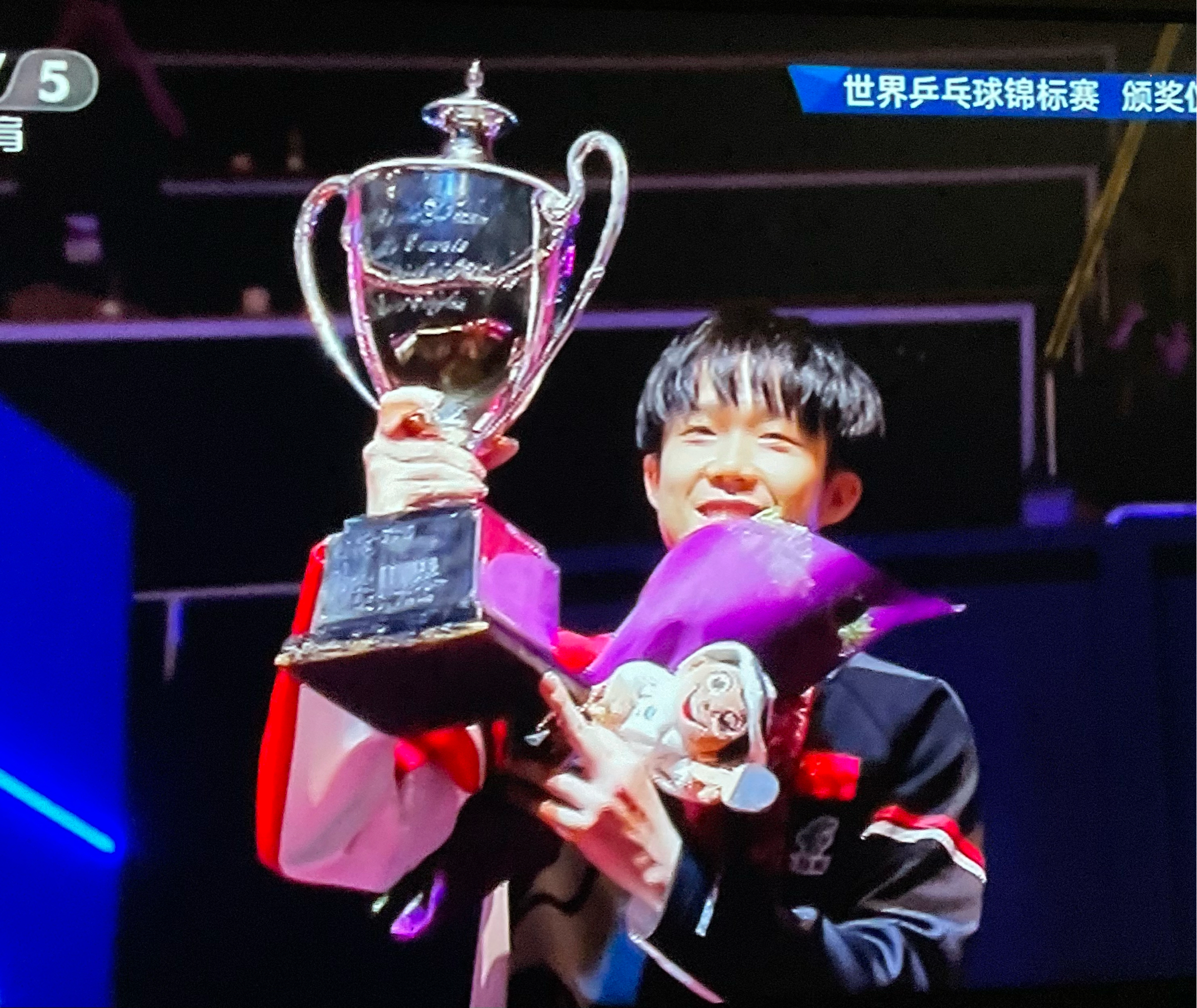 中国队横扫波兰队，许昕惊艳四座