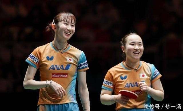 日本队鏖战法国队，黄鸭组合点燃赛场