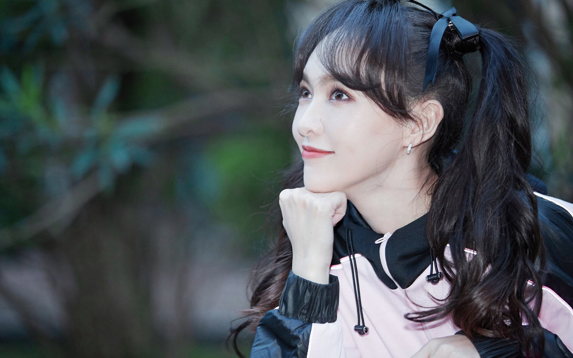 爱游戏入口-破晓之时，孤星亦为苍穹—上海队横扫步行者背后，字母哥的孤勇与团队的星河