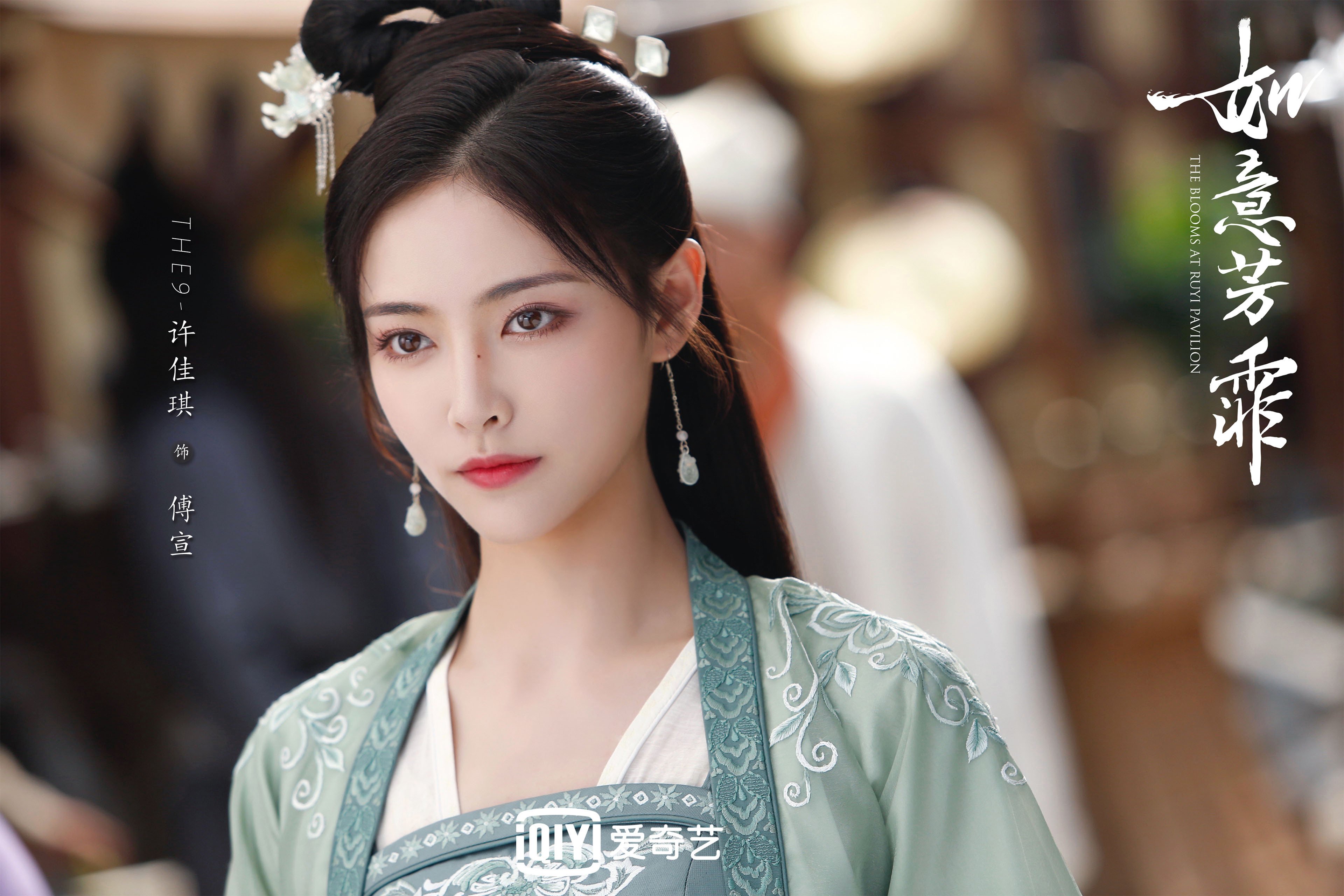 温网中心场见证历史，西西帕斯一个人的战争如何让拉沃尔杯黯然失色