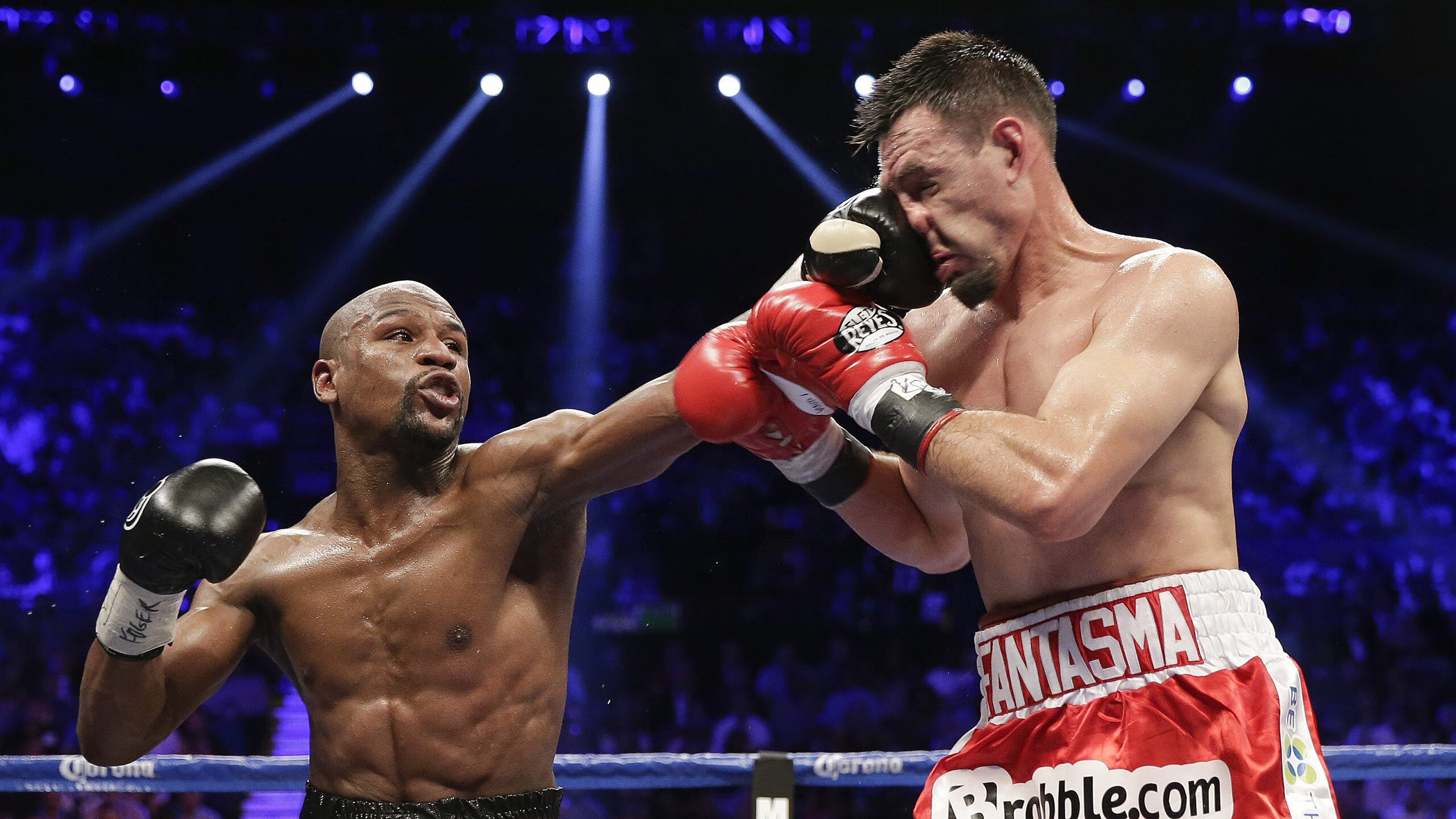 越大越强！迪亚斯领军比利亚雷亚尔险胜尼日利亚