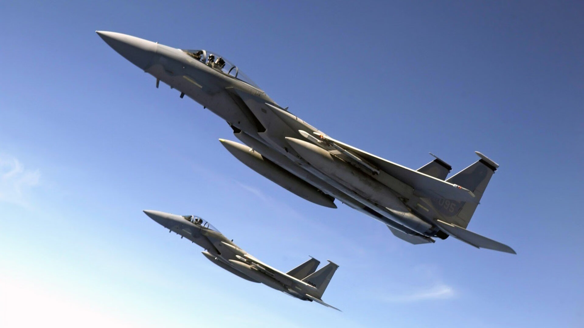 三叉戟轰92分!黄蜂踏平魔术晋级